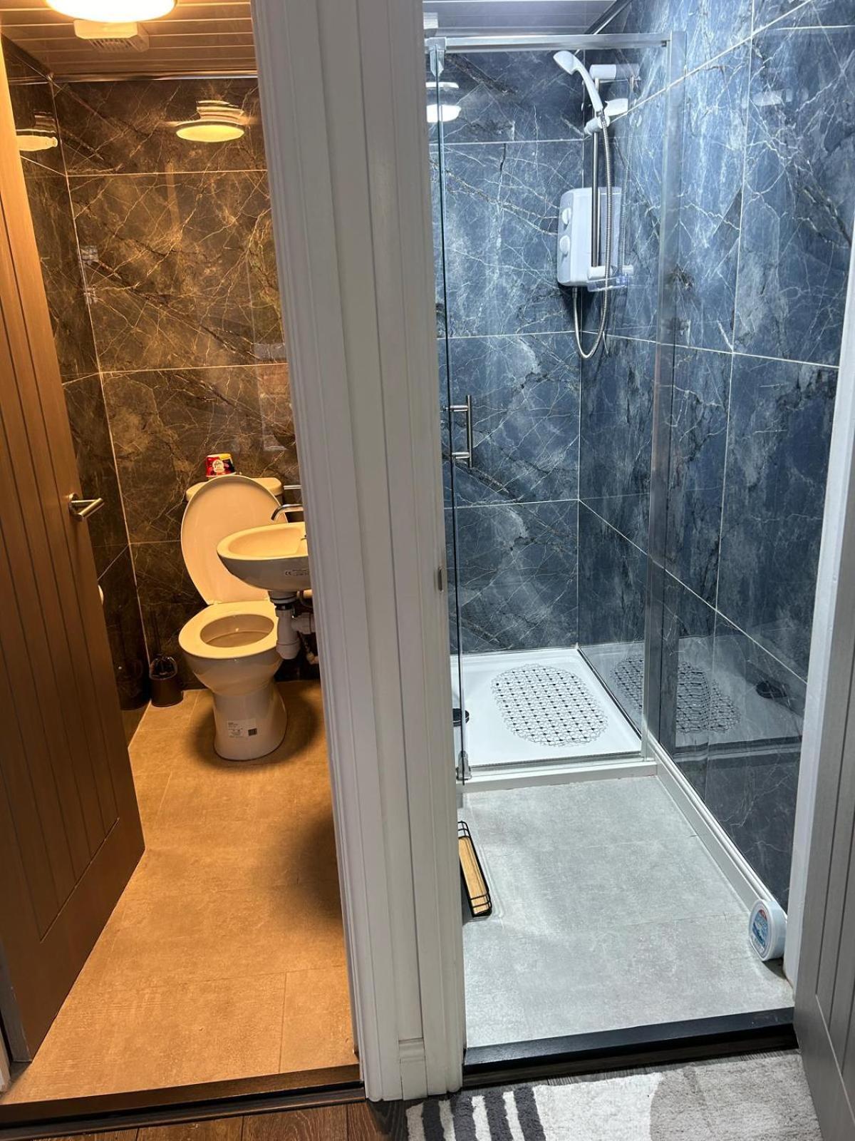 Charlohub 01 Apartment Ковънтри Екстериор снимка