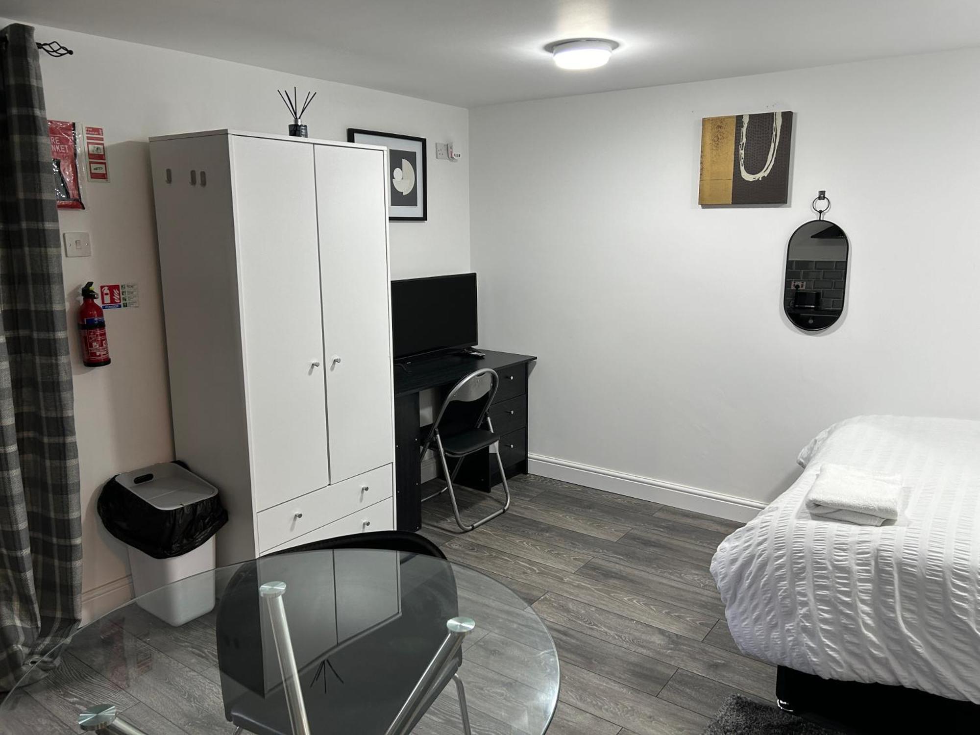 Charlohub 01 Apartment Ковънтри Екстериор снимка